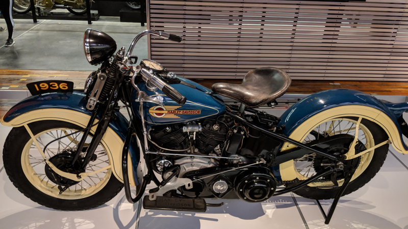 The Knucklehead engine.